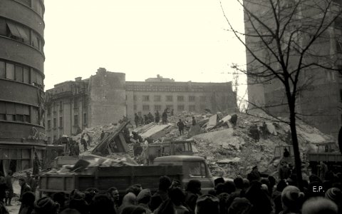 Blocul Scala prăbușit la cutremutul din 1977