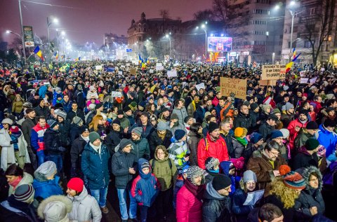 Protest anti-amnistie si gratiere 2017 - Bulevardul Nicolae Balcescu