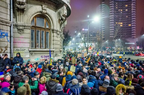 Protest anti-amnistie si gratiere 2017 - Piata Universitatii