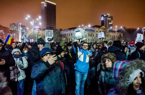 Protest anti-amnistie si gratiere 2017 - Piata Victoriei