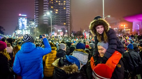 Protest anti-amnistie si gratiere 2017 - Piata Universitatii