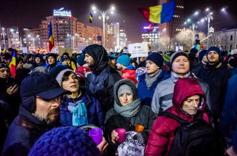 Protest impotriva coruptiei - Piata Victoriei