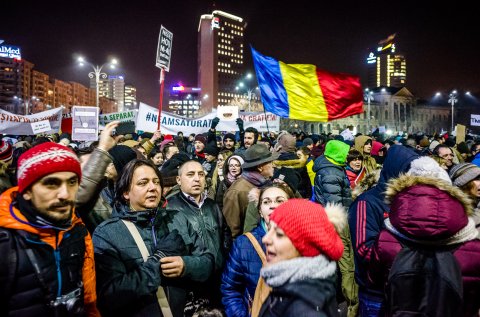 Protest impotriva coruptiei - Piata Victoriei