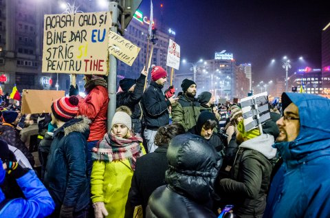 Protest impotriva coruptiei - Piata Victoriei