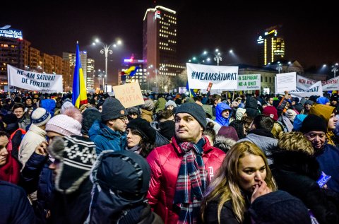 Protest impotriva coruptiei - Piata Victoriei