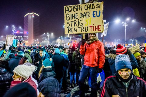 Protest impotriva coruptiei - Piata Victoriei