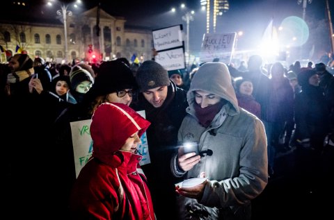 Protest anticoruptie - Piata Victoriei