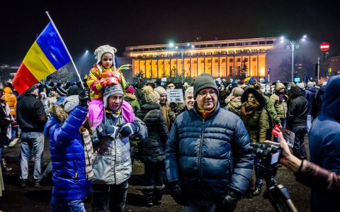 Protest anticoruptie - Piata Victoriei