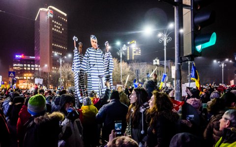 Protest anticoruptie - Piata Victoriei