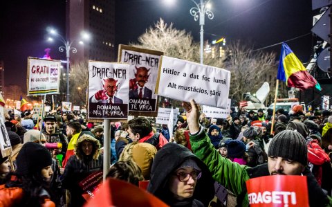 Protest anticoruptie - Piata Victoriei