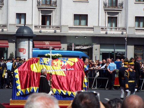 Funeraliile Reginei Ana