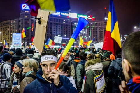 Protest anticoruptie - Piata Victoriei