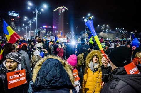 Protest anticoruptie - Piata Victoriei