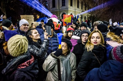 Protest anticoruptie - Piata Victoriei