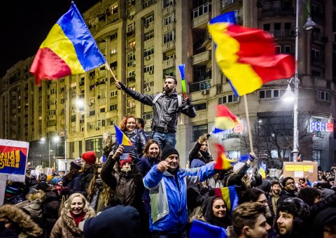 Protest anticoruptie - Piata Victoriei