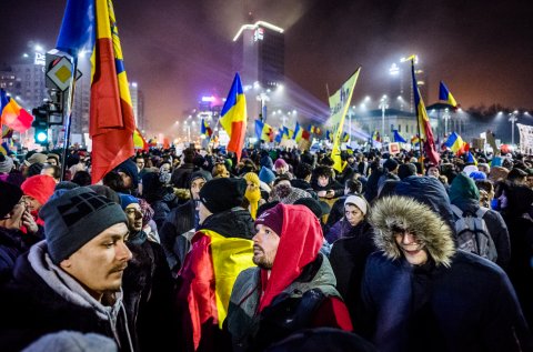 Protest anticoruptie - Piata Victoriei