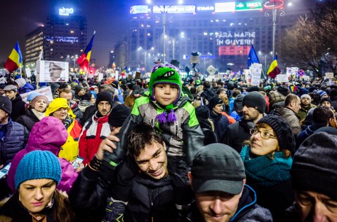 Protest anticoruptie - Piata Victoriei