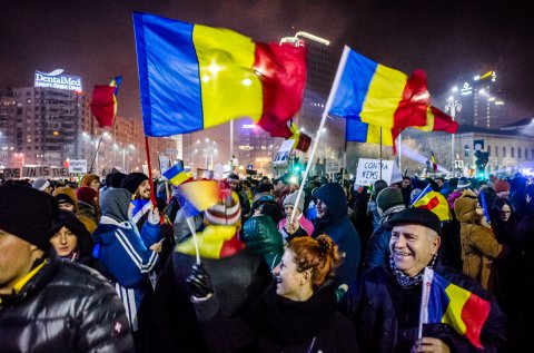 Protest anticoruptie - Piata Victoriei