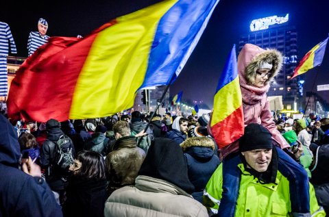 Protest anticoruptie - Piata Victoriei