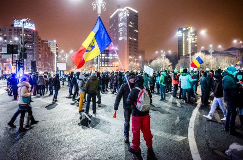 Protest anticoruptie - Piata Victoriei