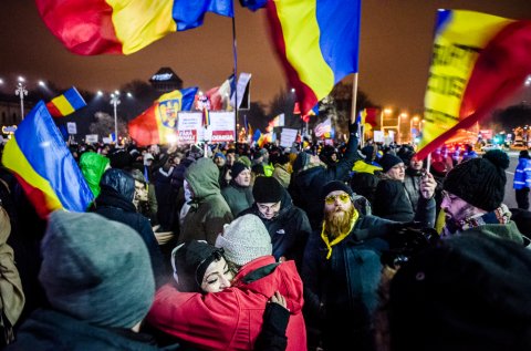 Protest anticoruptie - Piata Victoriei