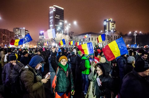 Ploaie de stele - Protest anticoruptie - Piata Victoriei