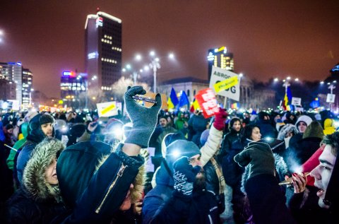 Ploaie de stele - Protest anticoruptie - Piata Victoriei