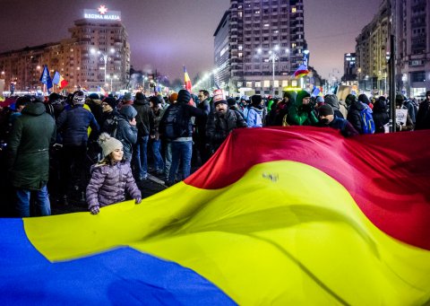 Protest anticoruptie - Piata Victoriei