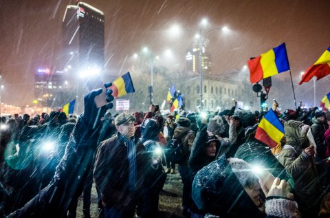 Ploaie de stele - Protest anticoruptie - Piata Victoriei