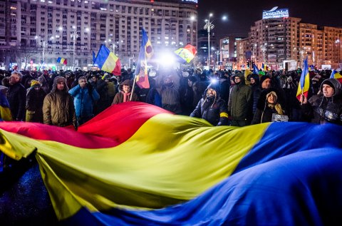 Protest anticoruptie - Piata Victoriei