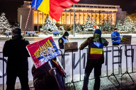 Protest anticoruptie - Piata Victoriei