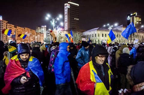 Protest anticoruptie - Piata Victoriei