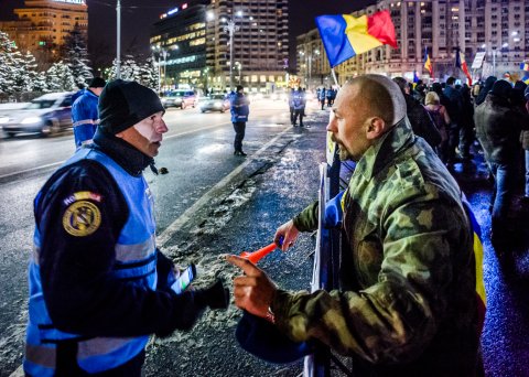 Protest anticoruptie - Piata Victoriei