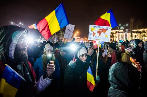 Ploaie de stele - Protest anticoruptie - Piata Victoriei