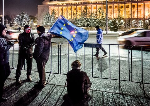 Protest anticoruptie - Piata Victoriei