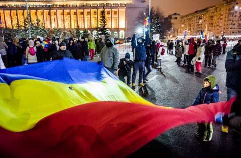 Protest anticoruptie - Piata Victoriei