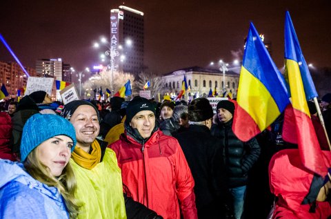 Protest anticoruptie - Piata Victoriei