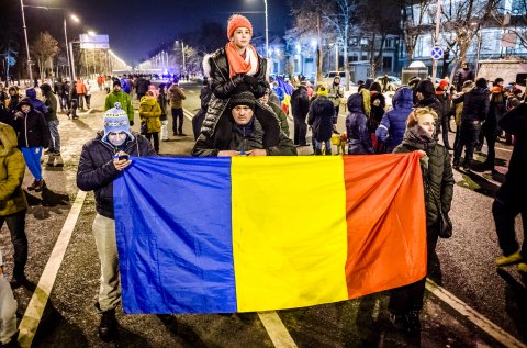 Protest anticoruptie - Piata Victoriei