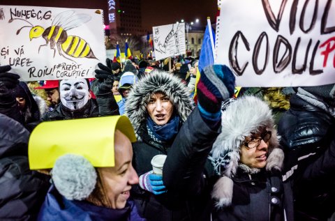 Protest anticoruptie - Piata Victoriei