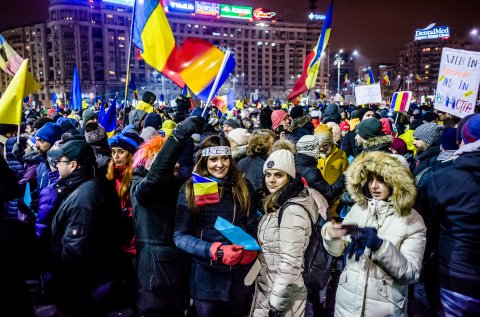 Protest anticoruptie - Piata Victoriei