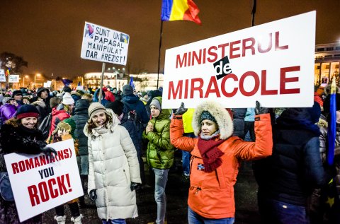 Protest anticoruptie - Piata Victoriei