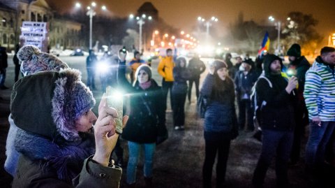 Protest anticoruptie - Piata Victoriei