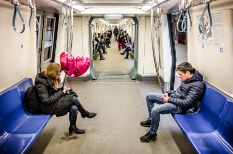 In metrou - Sfantul Valentin - Statia Eroilor