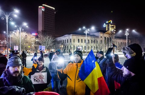 Protest anticoruptie - Piata Victoriei