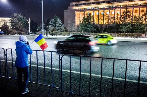 Protest anticoruptie - Piata Victoriei