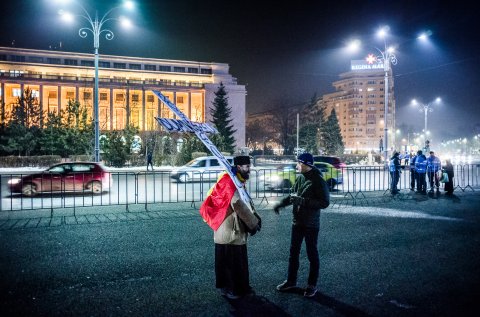 Protest anticoruptie - Piata Victoriei