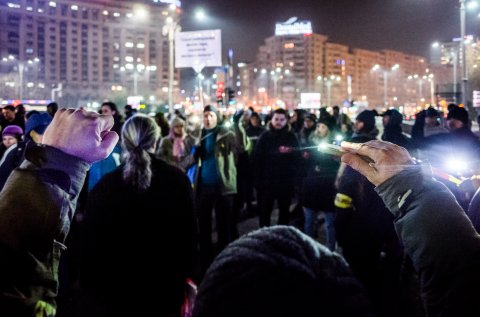 Protest anticoruptie - Piata Victoriei