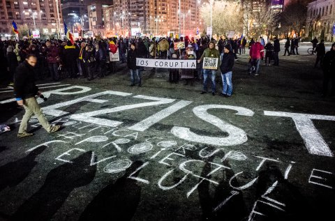 #rezist - Protest anticoruptie - Piata Victoriei