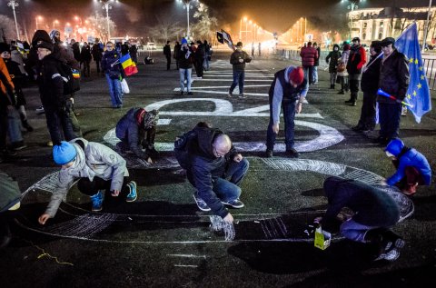 Protest anticoruptie - Piata Victoriei