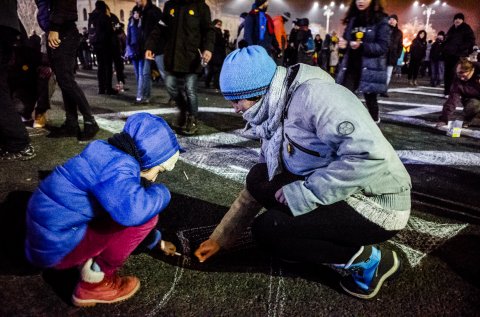 Protest anticoruptie - Piata Victoriei